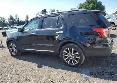 2017 Ford Explorer Platinum z USA, uszkodzony, nr VIN 1FM5K8HT7HGC75425